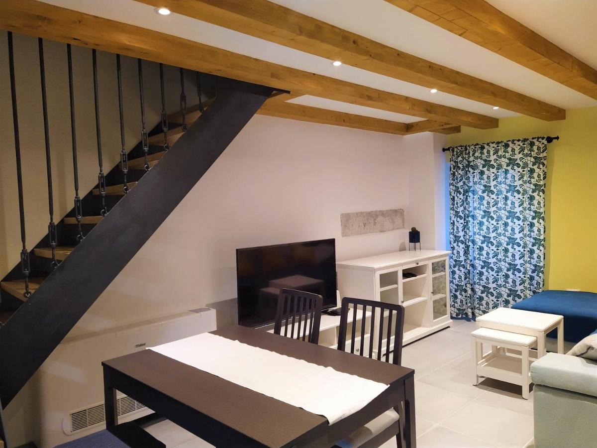 Luxury Apartment - Old Soul With A New Heart Cres Kültér fotó